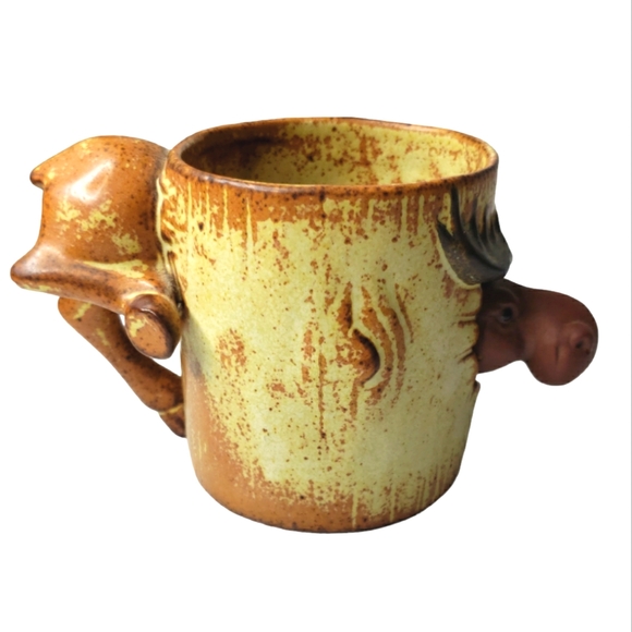 Vintage Novelty 3-D Moose Through Tree Trunk Stoneware Farm Gorp Mug - Picture 3 of 7